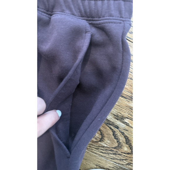 UNIQLO : C Wide Sweatpants Unisex High Quality Materials Size Small 2694 - Picture 9 of 10